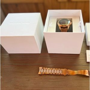 Michael Kors Access Bradshaw Smartwatch